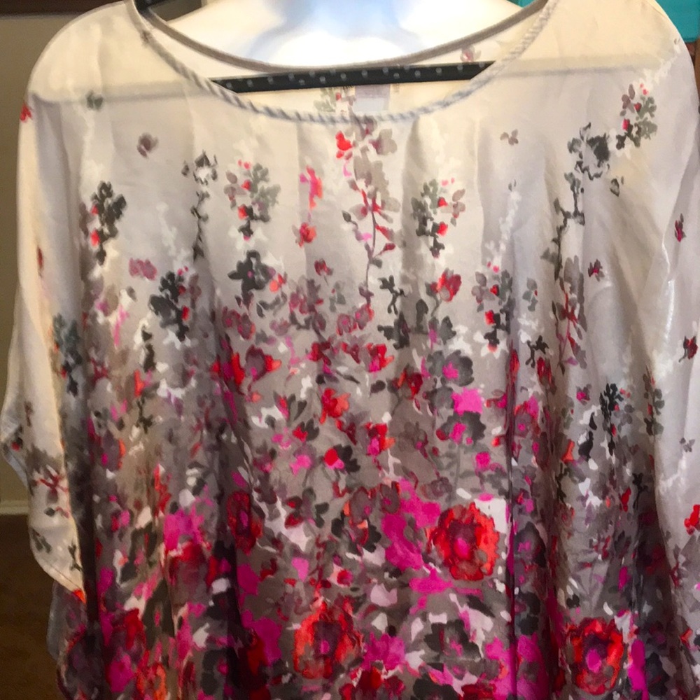 The Original 1x gray floral caftan